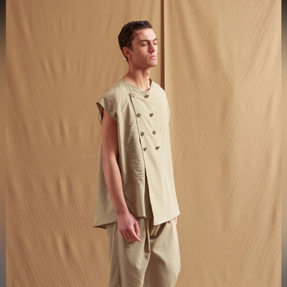 Double breasted casual green vest - Picture 2 of 4